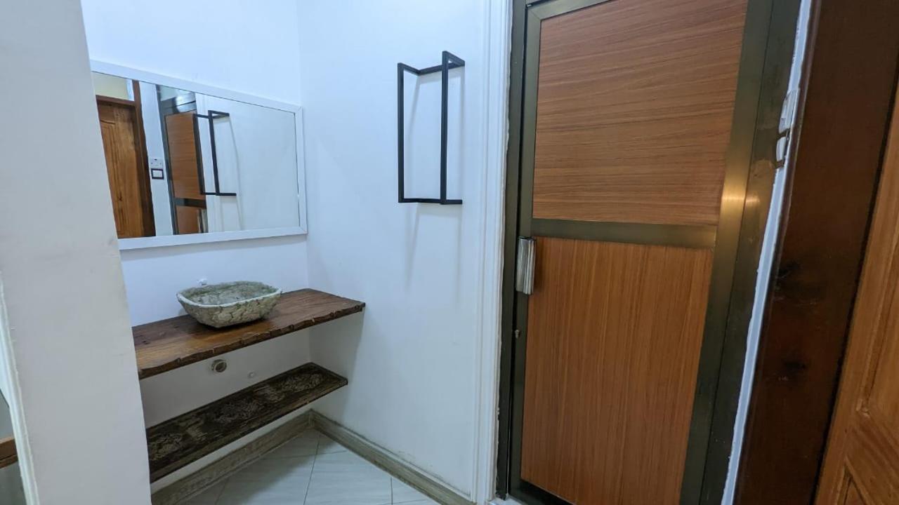 Babajay Family Home Dar es Salaam Luaran gambar